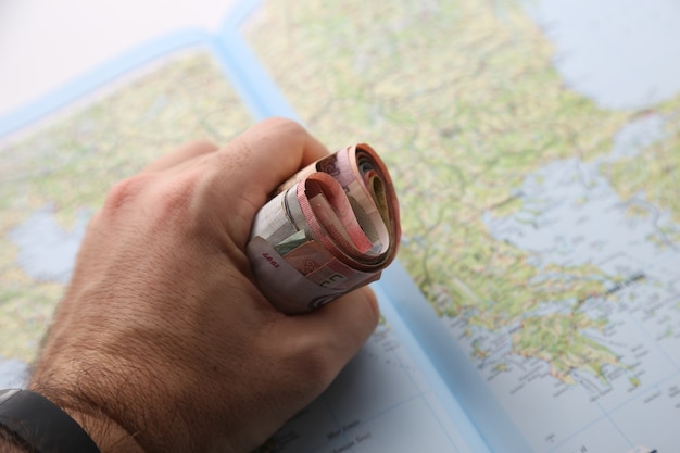 Descubre la historia y actividades del Puerto de los Leones: Guía para visitantes 4 Descubre la historia y actividades del Puerto de los Leones: Guía para visitantes