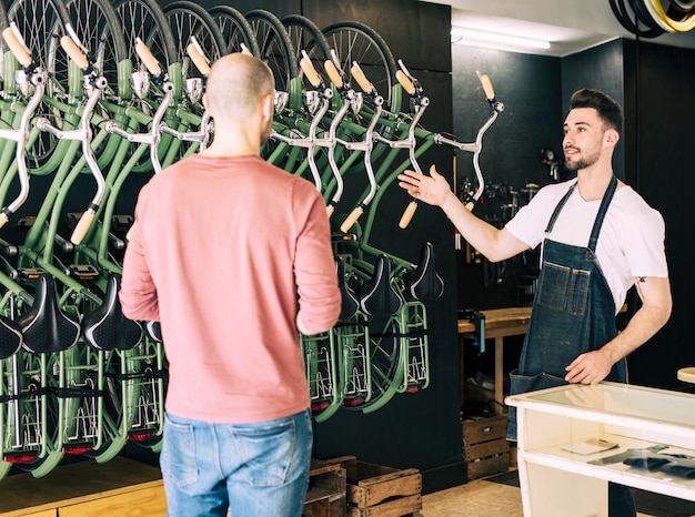 4 consejos para almacenar tu bicicleta de manera eficiente en el trastero 4 4 consejos para almacenar tu bicicleta de manera eficiente en el trastero